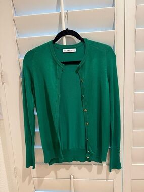 ZARA Green Knit Crew Neck Long Sleeve Cardigan Sweater - Size S